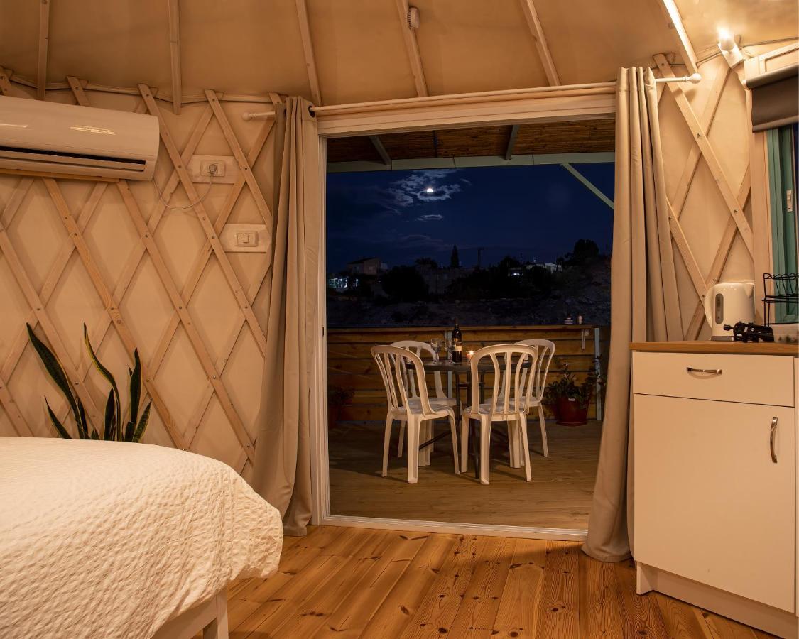 Moonlight Suite Arad צימר אור הירח, ערד ภายนอก รูปภาพ